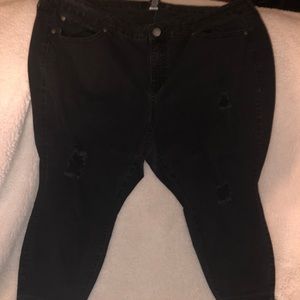 Torrid black crop jeans
